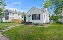 542 21st Avenue, Moline, IL 61265