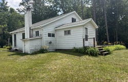 3530 S Vandermeulen Road, Lake City, MI 49651