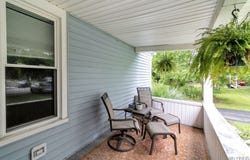 584 Oakwood Avenue, Aurora, NY 14052