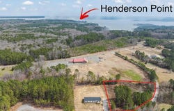 Dutchess Lane, Henderson, NC 27537