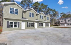 93 Briarwood, Statesboro, GA 30458