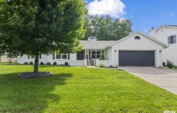 608 TECUMSEH Trail, Springfield, IL 62711