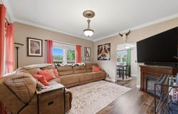 427 S Willow St, Douglass, KS 67039