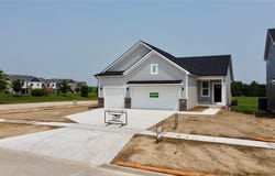 1404 S 91st Street, West Des Moines, IA 50263