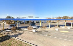 2561 Macarthur Boulevard, Lewisville, TX 75067