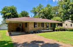 202 S Free St, Portia, AR 72457