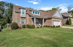 275 Leon Drive, Bowling Green, KY 42104