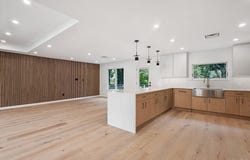 8 Junard Drive, Roslyn, NY 11576