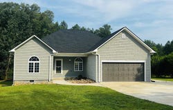 89 HOWARD CIRCLE, LINCOLN, AL 35096