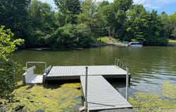 34 Gunpowder Dr, Athens, NY 12015