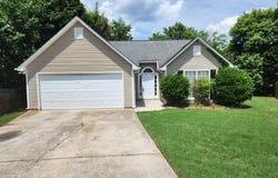 535 Village Circle, Stockbridge, GA 30281