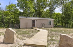 8761 W 48 Road, Wellston, MI 49689