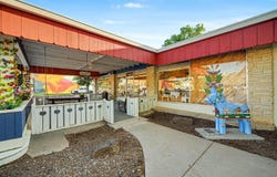 201 N Main St, Lindsborg, KS 67456