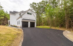 20 Sand Hill Rd, Groton, MA 01450