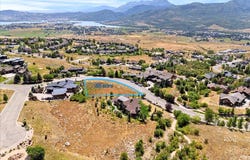 5674 PORCUPINE Dr, Eden, UT 84310