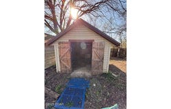 112 Pryor, Monett, MO 65708