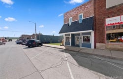 318 Broadway Street, Elsberry, MO 63343