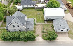 300 4th Street SW, Little Falls, MN 56345