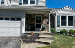 102 Viceroy Drive, Camillus, NY 13031
