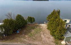 41 Lake Drive, South Hero, VT 05486