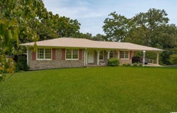 6592 LYNN AVENUE, LEEDS, AL 35094