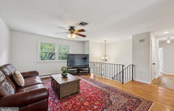 328 MICHIGAN AVENUE, SWARTHMORE, PA 19081
