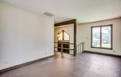 9804 W 12th St N, Wichita, KS 67212