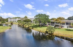 97 Oakridge H, Deerfield Beach, FL 33442