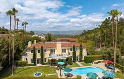 13935 Durham Rd, Beverly Hills, CA 90210