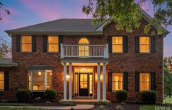 15305 Schoettler Estates Drive, Chesterfield, MO 63017