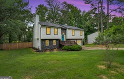 230 Sheringham, Roswell, GA 30076