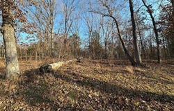 23 Wagon Creek Loop, Creal Springs, IL 62922