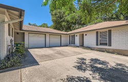 3404 South Oak DR, Austin, TX 78704