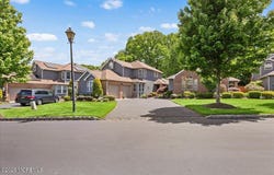 42 Fairway Boulevard, Monroe, NJ 08831
