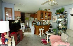 2 STANDISH LANE, HEREFORD, PA 18056