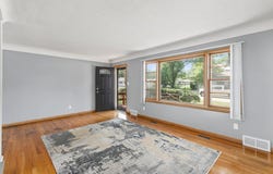 1150 SW Lynn Drive, Ankeny, IA 50023