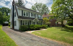 1519 Bouton Road, Troy, NY 12180