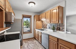 6601 Buckley Circle, Inver Grove Heights, MN 55076