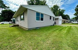 1127 Diagonal Road, Worthington, MN 56187
