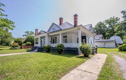 1206 Elm Street N, Lumberton, NC 28358