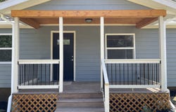324 W North Street, Mountain Grove, MO 65711