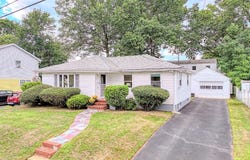 22 Mystic Street, Fords, NJ 08863