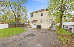 55 Cushing Ave, Brockton, MA 02301