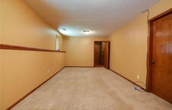 2811 Englewood Terrace, Independence, MO 64052