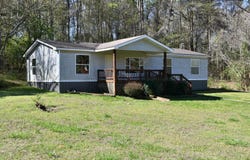 3636 COUNTY HWY 106, Haleyville, AL 35565
