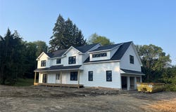 27 Sun Hill Road, Katonah, NY 10536