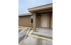 1520 Eidson Rd, Eagle Pass, TX 78852