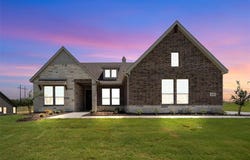 360 Big Bend Trail, Valley View, TX 76272