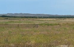 63 Log Creek Road, Miles City, MT 59301