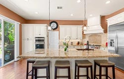3814 Ruette San Raphael, San Diego, CA 92130